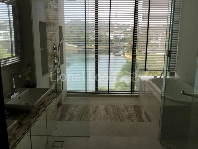 5 Bed Bungalow (Landed) for Sale in Ocean Drive - Image 10