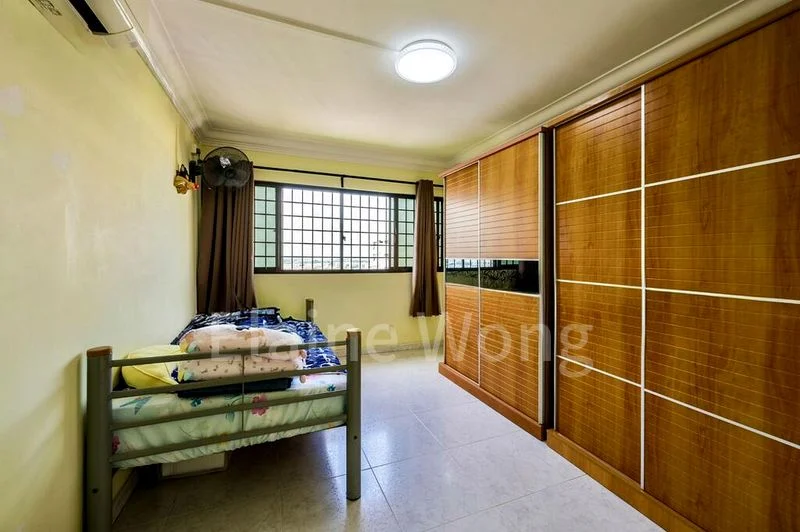 5 Room (5I) HDB for Sale in  460 Ang Mo Kio Avenue 10 - Image 6