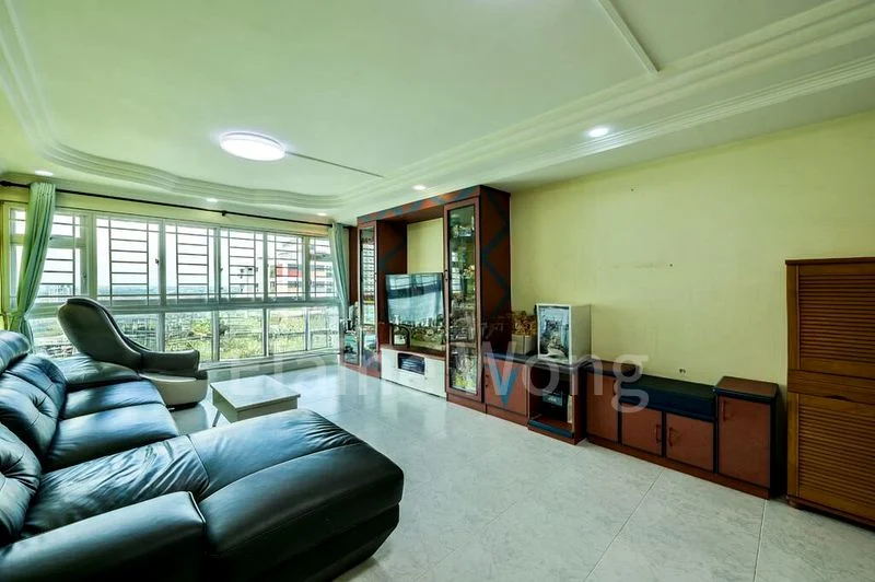 5 Room (5I) HDB for Sale in  460 Ang Mo Kio Avenue 10 - Image 9