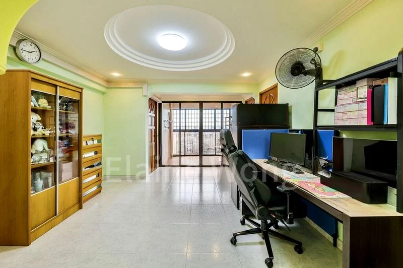 5 Room (5I) HDB for Sale in  460 Ang Mo Kio Avenue 10 - Image 3