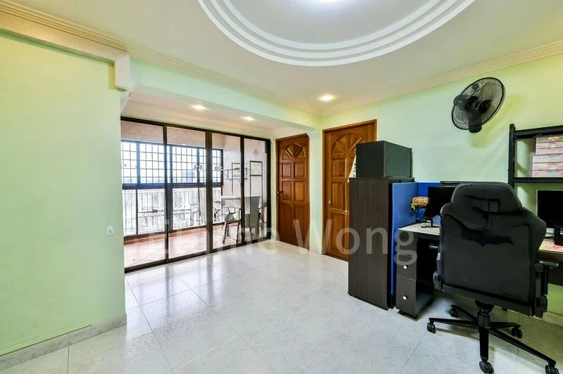 5 Room (5I) HDB for Sale in  460 Ang Mo Kio Avenue 10 - Image 8