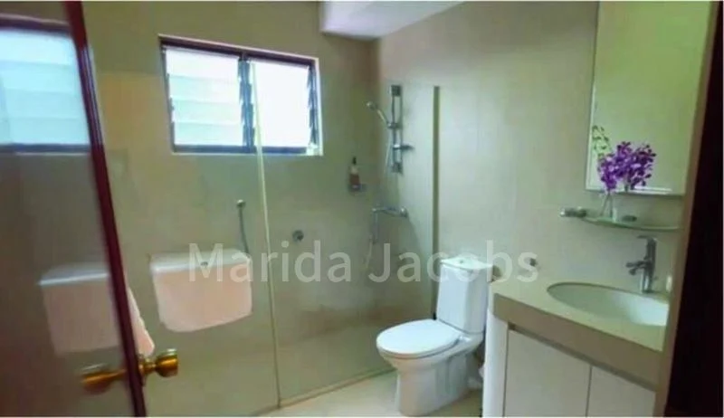 5 Bed Semi-Detached House (Landed) for Rent in  Jalan Lim Tai See - Image 7