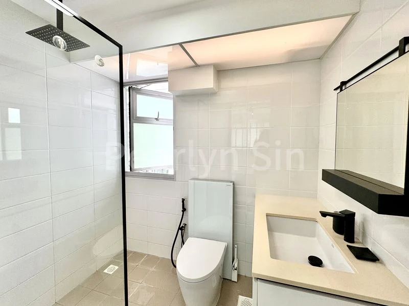 4 Room (4A) HDB for Rent in  131B Lorong 1 Toa Payoh - Image 9