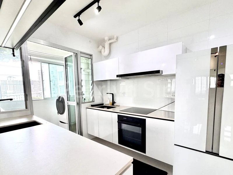 4 Room (4A) HDB for Rent in  131B Lorong 1 Toa Payoh - Image 6