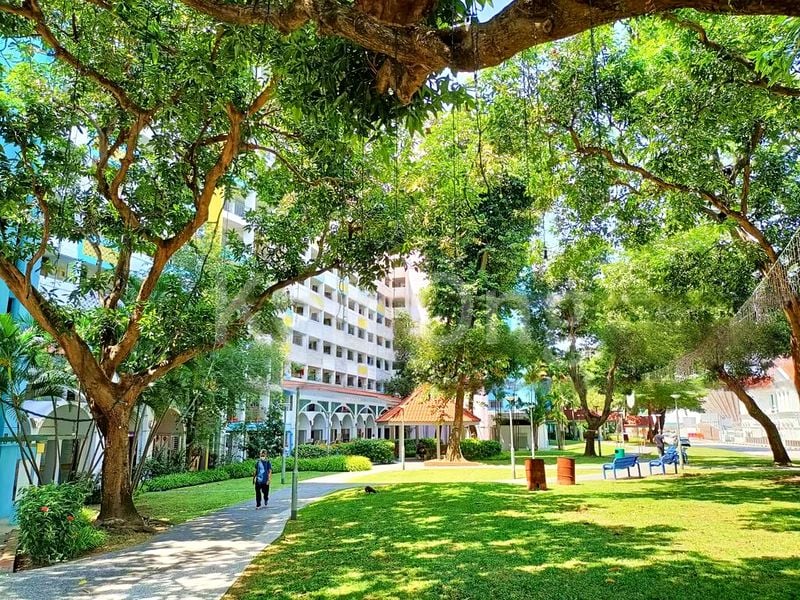 Master Room (HDB) for Rent in  4 Everton Park - Image 9