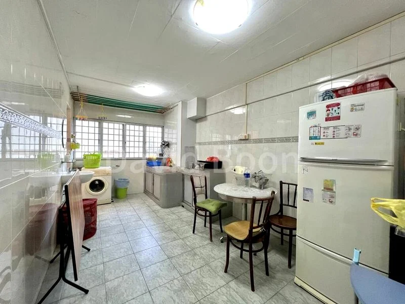 3 Room (3A) HDB for Rent in  121 Potong Pasir Avenue 1 - Image 6