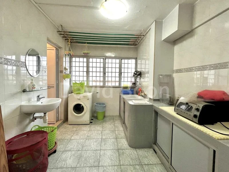 3 Room (3A) HDB for Rent in  121 Potong Pasir Avenue 1 - Image 4