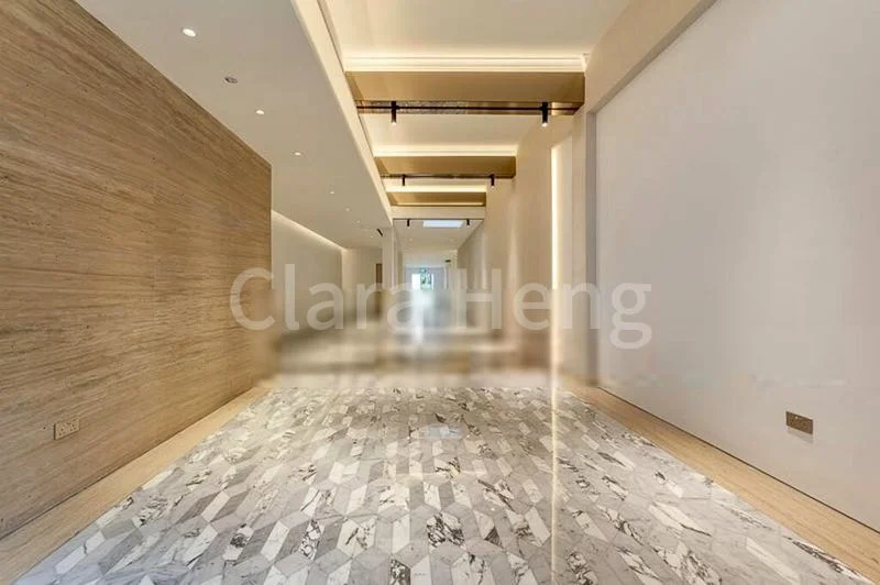 Shop / Shophouse for Sale: Well-Maintained 3.5 Storey Conservation Shophouse, Freehold, Prime Location near MRT, Offices, and Hotels. - Image 2