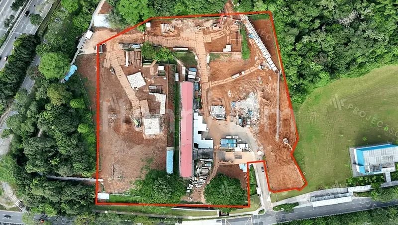 4 Bed Condo for Sale in Springleaf Residence - Image 6