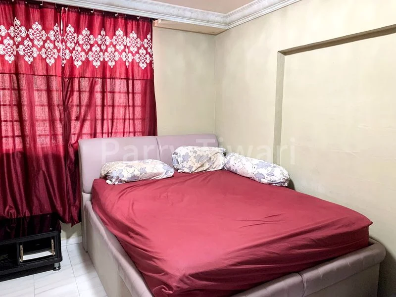 4 Room (4STD) HDB for Sale in  333 Serangoon Avenue 3 - Image 4