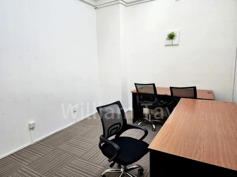 Office for Rent: Midview City - Image 2