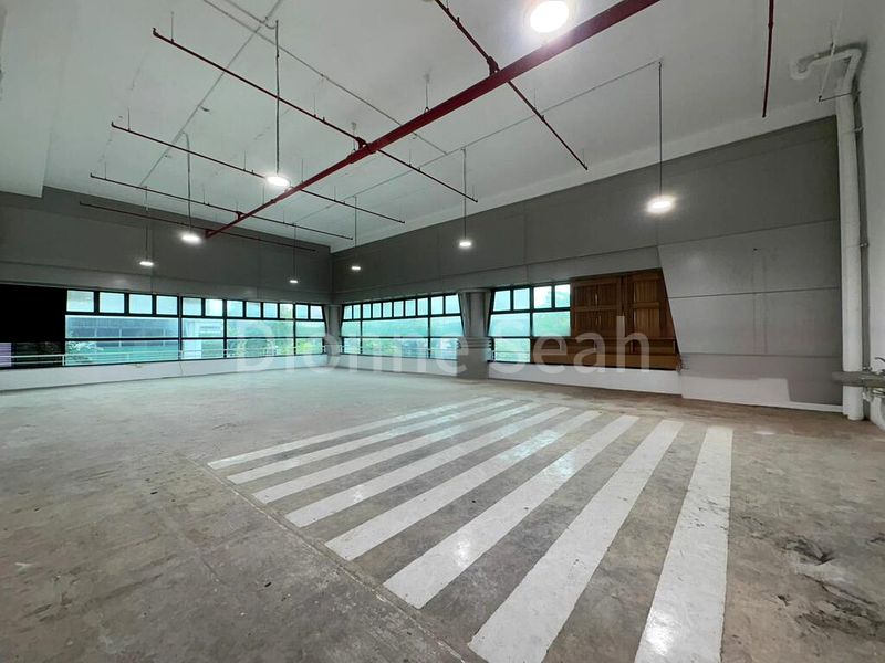 Light Industrial (B1) for Sale: Citilink Warehouse Complex - Image 14