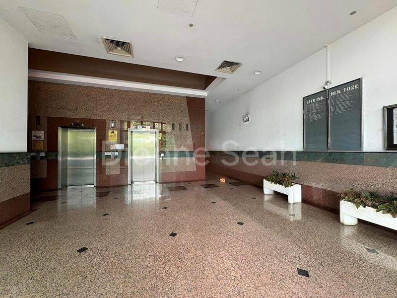 Light Industrial (B1) for Sale: Citilink Warehouse Complex - Image 3