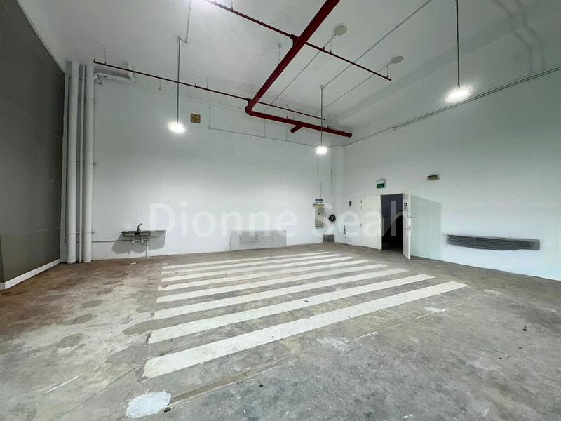 Light Industrial (B1) for Sale: Citilink Warehouse Complex - Image 11