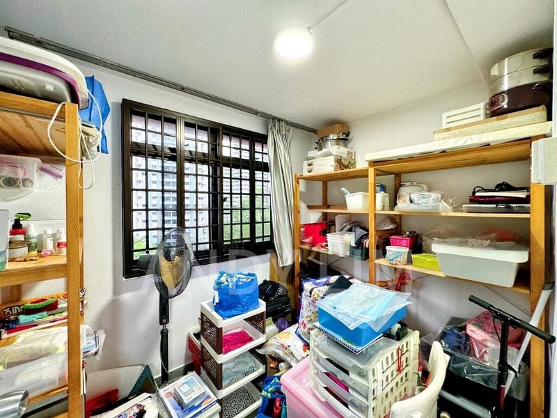 3 Room (3I) HDB for Rent in  129 Bukit Merah View - Image 9