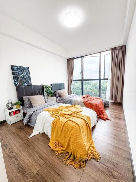 2 Bed Condo for Sale in  Lake Grande - Image 5