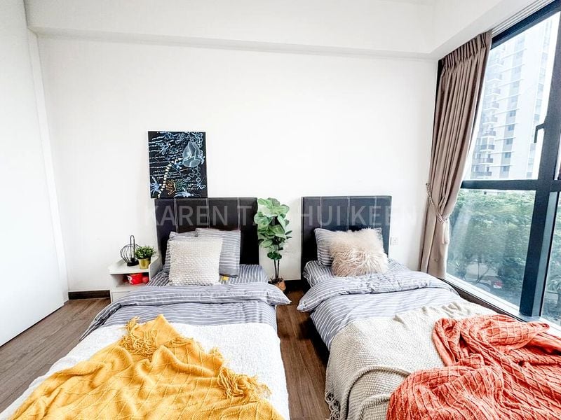 2 Bed Condo for Sale in  Lake Grande - Image 6