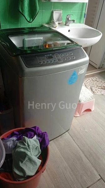 Common Room (HDB) for Rent in 180 Bukit Batok West Avenue 8 - Image 2