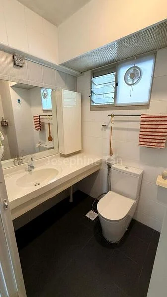 4 Room (4A) HDB for Sale in  275B Compassvale Link - Image 7