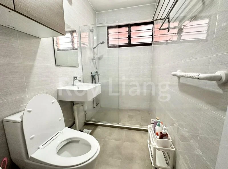 Common Room (HDB) for Rent in  164 Bishan Street 13 - Image 4