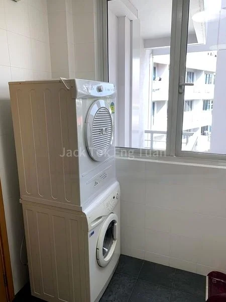 2 Bed Apartment (Condo) for Rent in  Orchard Road - Image 8