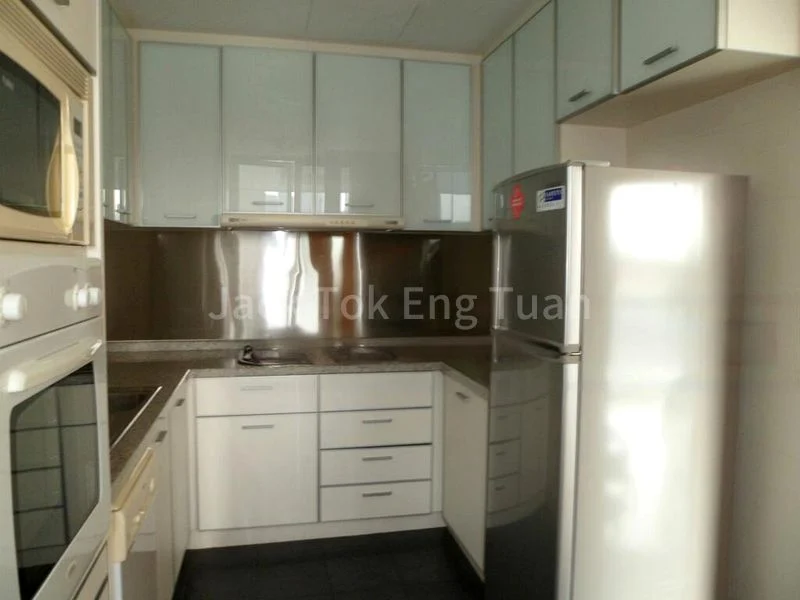 2 Bed Apartment (Condo) for Rent in  Orchard Road - Image 2