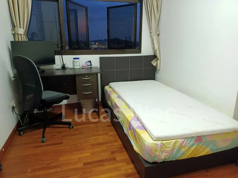 Room (HDB) for Rent in  17 Cantonment Close - Image 2