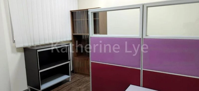 Light Industrial (B1) for Rent: Prestige Centre - Image 2