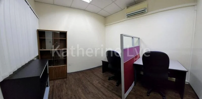 Light Industrial (B1) for Rent: Prestige Centre - Image 4