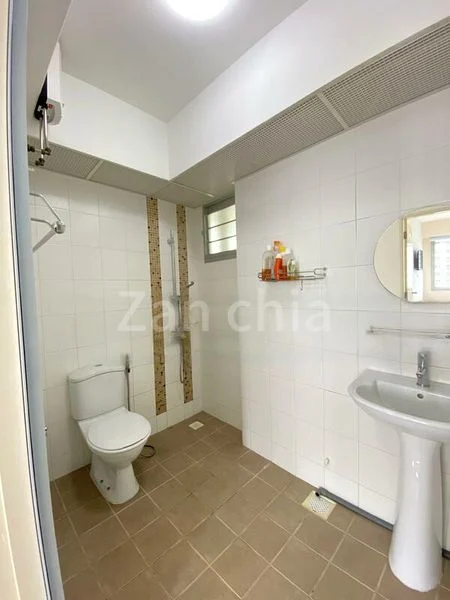 4 Room (4A) HDB for Rent in  433B Sengkang West Way - Image 8