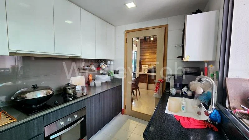 3 Bed Executive Condo for Sale in  Esparina Residences - Image 16