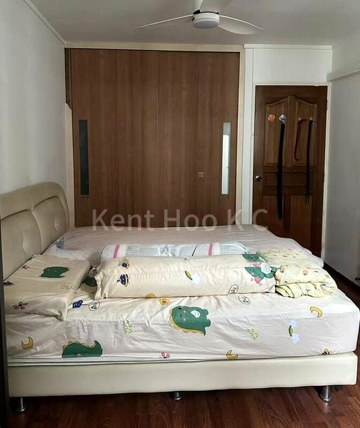 4 Room (4S) HDB for Sale in  338 Ubi Avenue 1 - Image 2