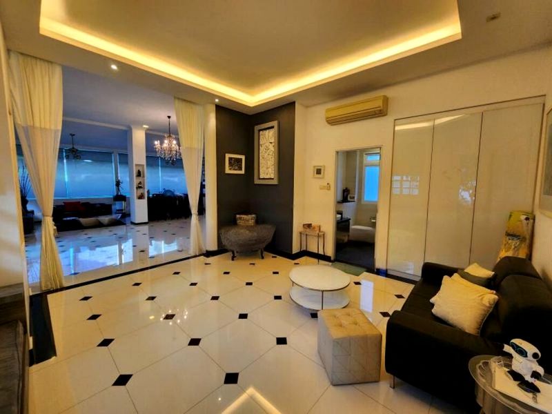 6 Bed Bungalow (Landed) for Sale in  Kay Siang Road - Image 6