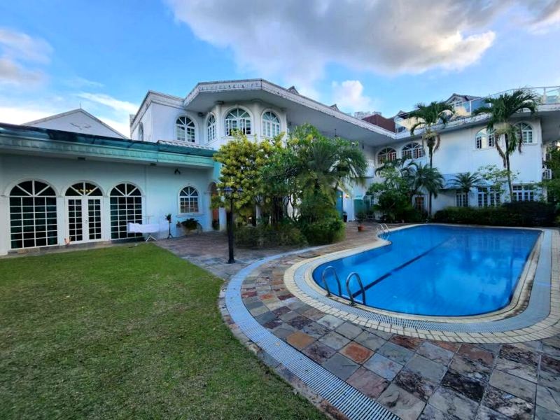 6 Bed Bungalow (Landed) for Sale in  Kay Siang Road - Image 9