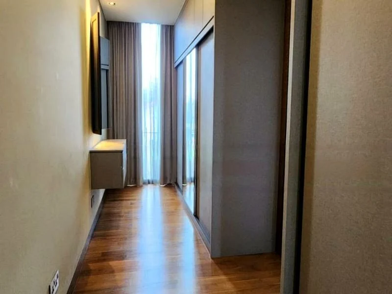 6 Bed Semi-Detached House (Landed) for Sale in  Watten Estate - Image 7