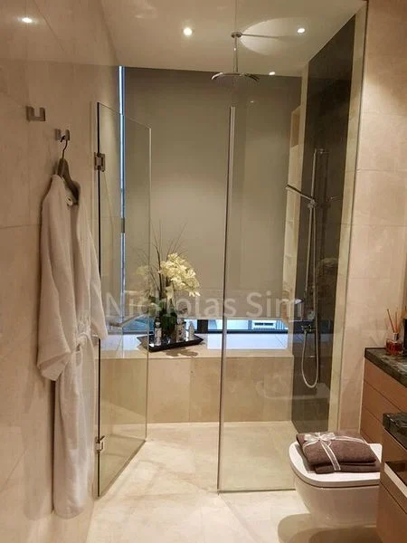 2 Bed Condo for Rent in  One Balmoral - Image 9