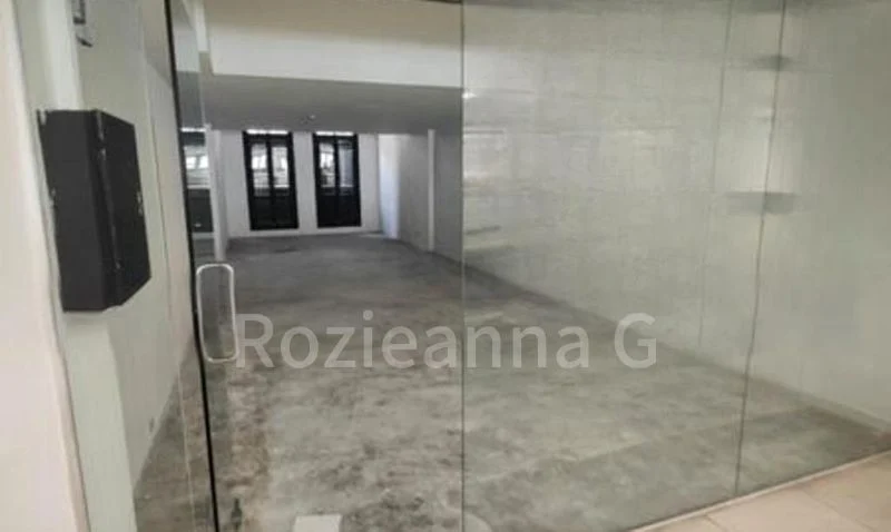 Shop / Shophouse for Rent: Joo Chiat Shopping Arcade - Image 2