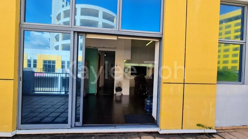 Light Industrial (B1) for Rent: Tradehub 21 - Image 2