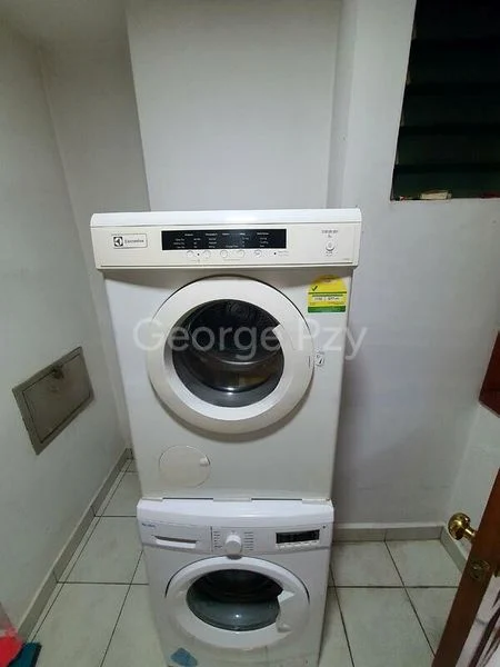 Common Room (Condo) for Rent in  Northvale - Image 4