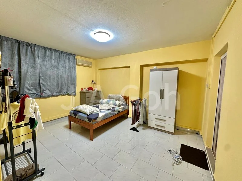 4 Room (4A) HDB for Sale in  205 Bishan Street 23 - Image 3