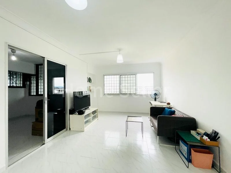 4 Room (4A) HDB for Sale in 412 Pasir Ris Drive 6 - Image 1