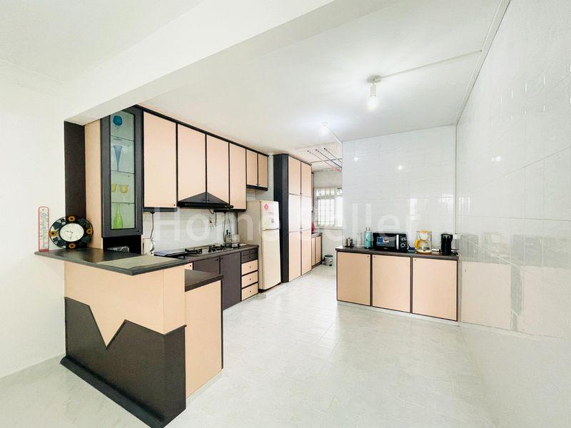 4 Room (4A) HDB for Sale in 412 Pasir Ris Drive 6 - Image 5