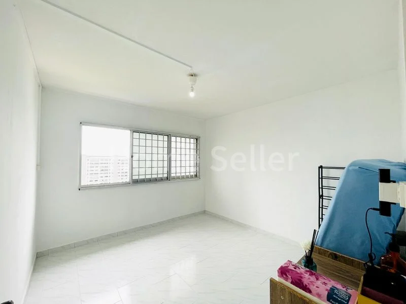 4 Room (4A) HDB for Sale in 412 Pasir Ris Drive 6 - Image 3