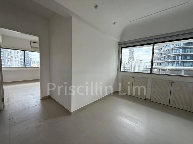 4 Bed Apartment (Condo) for Rent in  Grange Heights - Image 8