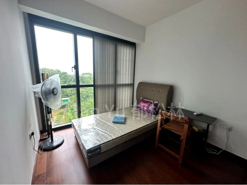 Common Room (Condo) for Rent in  Normanton Park - Image 4
