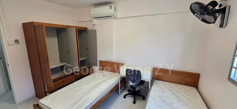 Common Room (HDB) for Rent in  729 Clementi West Street 2 - Image 1