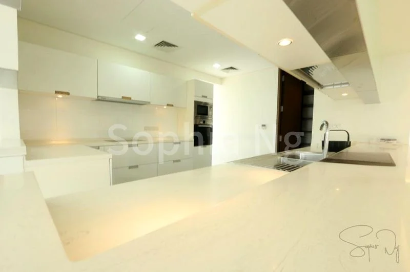 4 Bed Condo for Rent in Tan Chin Tuan Mansion - Image 5