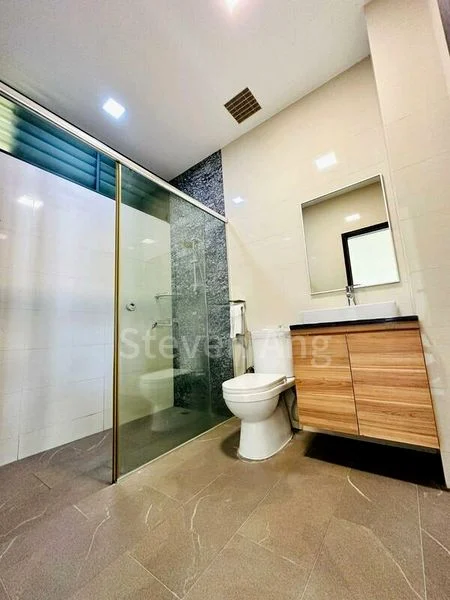 Common Room (Landed) for Rent in  Jalan Kayu Estate - Image 3