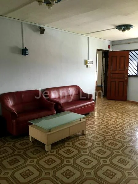 4 Room (4NG) HDB for Rent in  121 Paya Lebar Way - Image 2