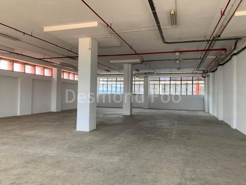 Light Industrial (B1) for Rent: B1 Unit near Aljunied MRT - Image 4